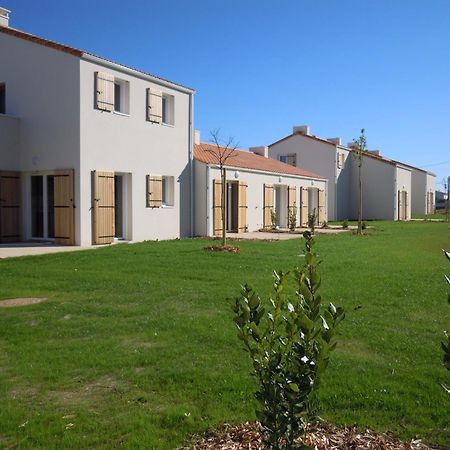 Residence Nemea Les Grands Rochers Ле-Сабль-д’Олон Экстерьер фото