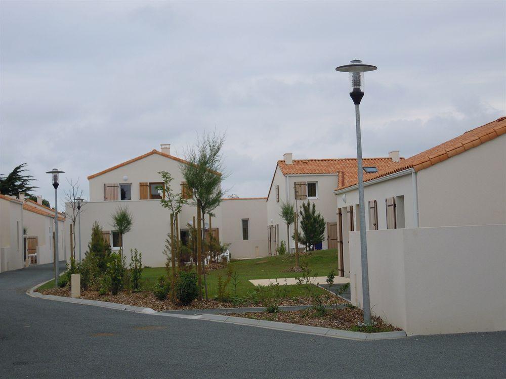 Residence Nemea Les Grands Rochers Ле-Сабль-д’Олон Экстерьер фото