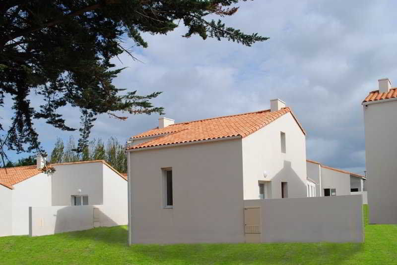 Residence Nemea Les Grands Rochers Ле-Сабль-д’Олон Экстерьер фото